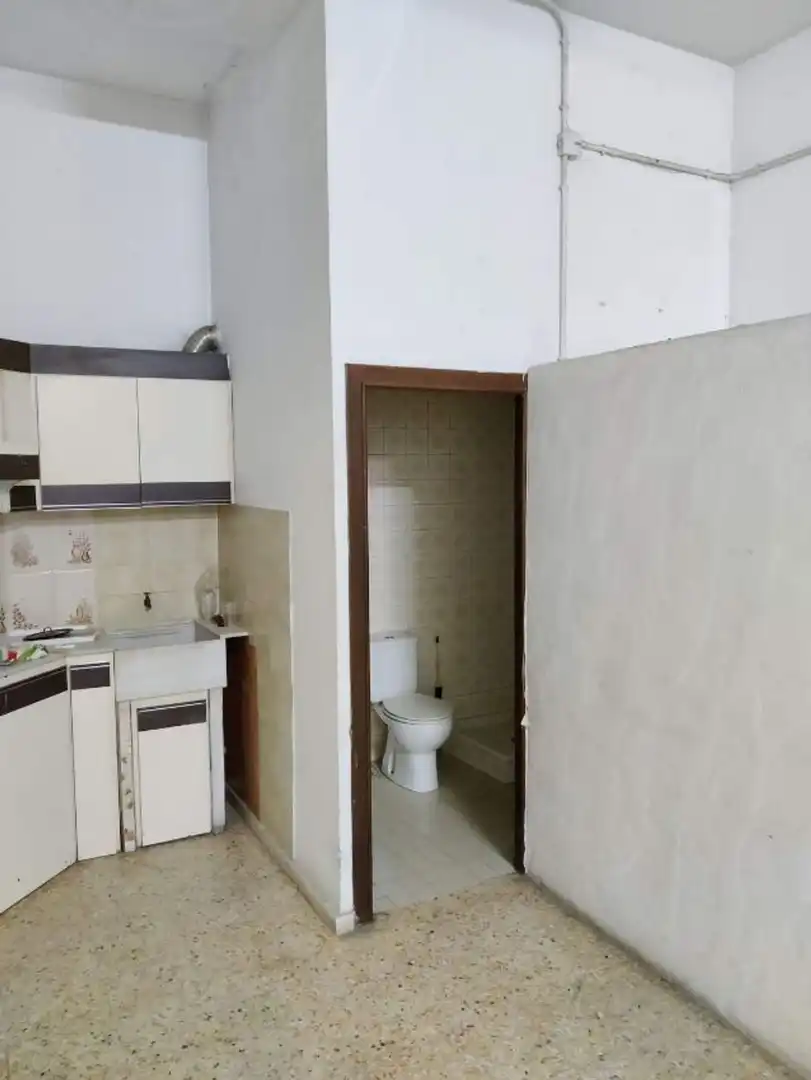 Local comercial en venda a Benicalap, imagen 6