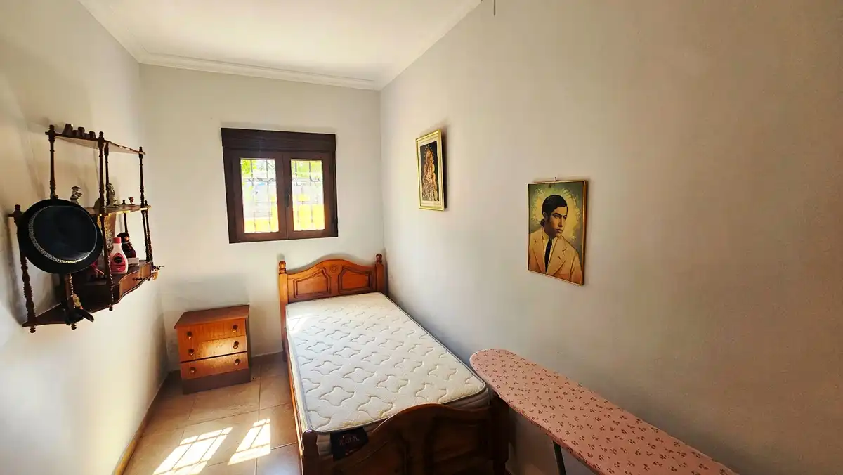 Dormitori de Casa o xalet en venda en Cumbres Mayores amb Aire condicionat, Jardí privat i Terrassa