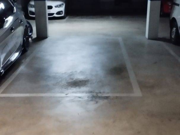 Garaje en Alquiler en Carrer Santa Eulàlia, 182 en Santa Eulàlia