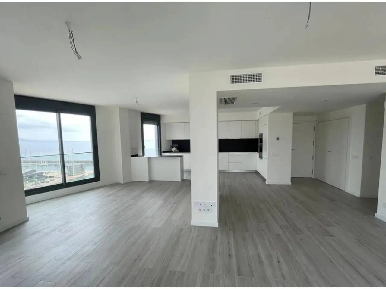 Cocina de Dúplex en venta en Badalona con Terraza, Trastero y Balcón