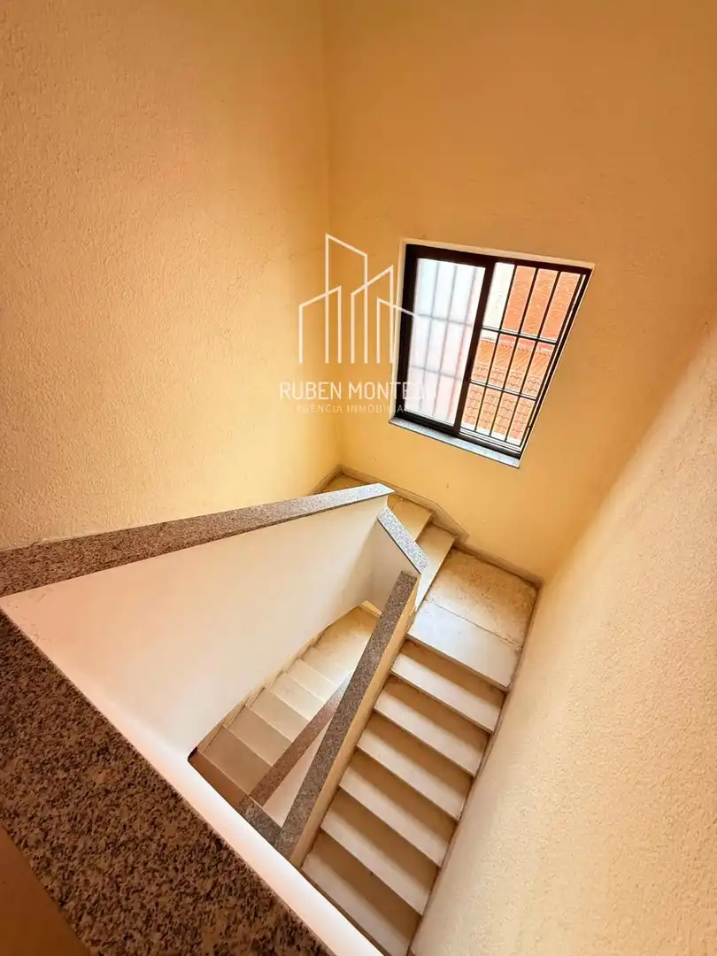 Vista exterior de Piso en venta en Salamanca con Calefacción, Terraza y Balcón