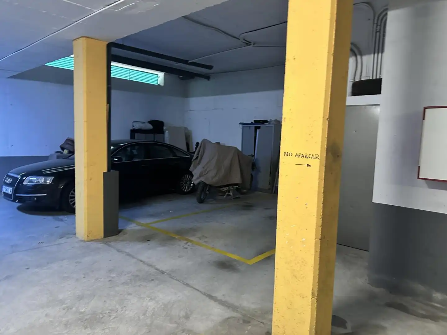 Parking de Dúplex en venta en Sitges con Calefacción, Terraza y Balcón