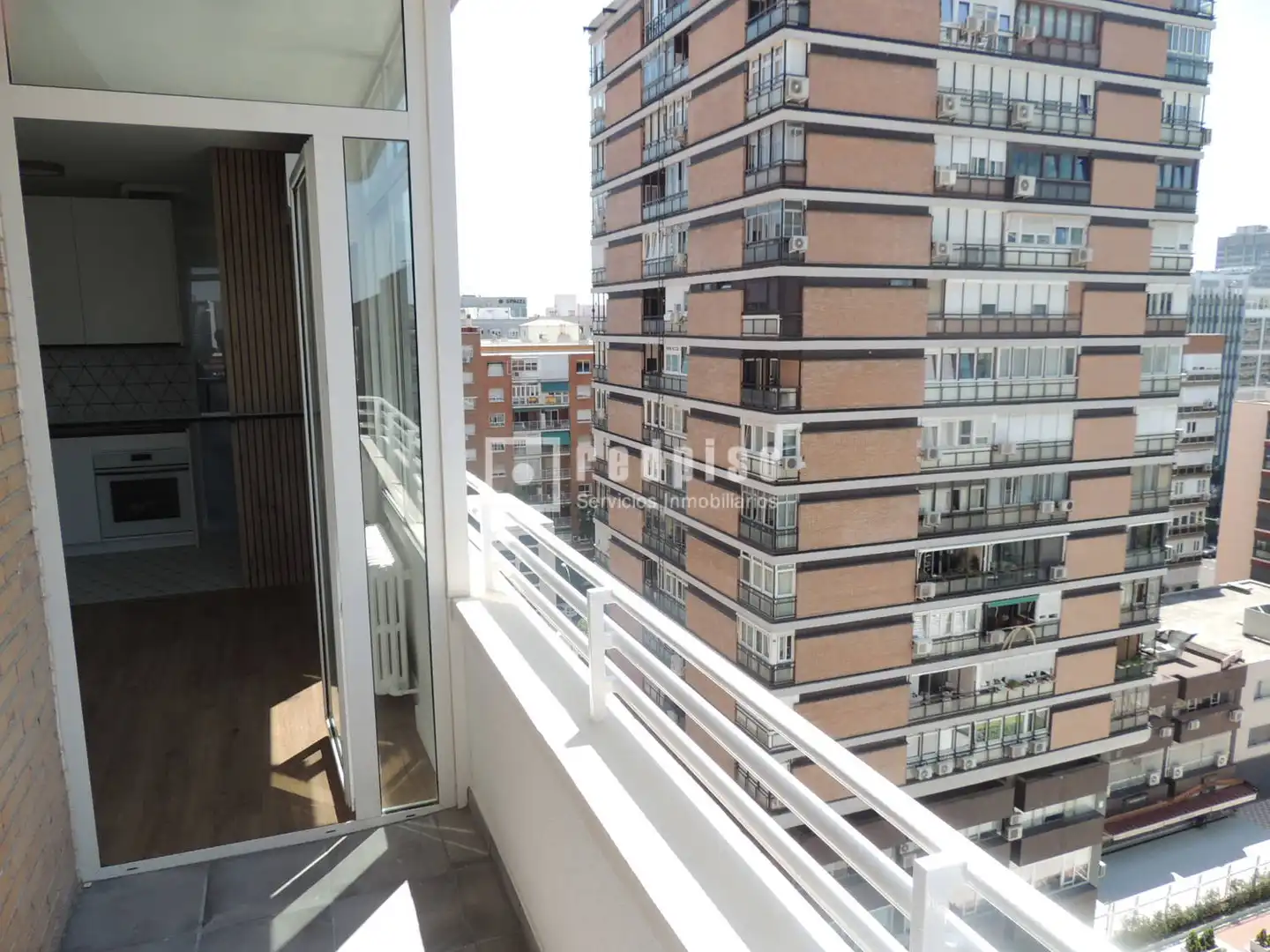 Terrassa de Apartament de lloguer en Madrid amb Aire condicionat, Calefacció i Terrassa