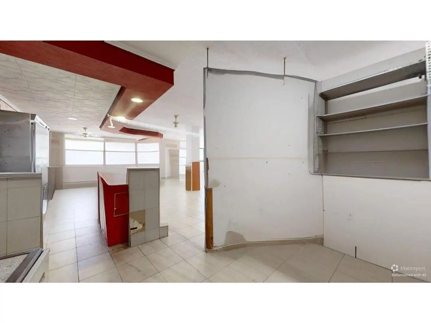 Local en venda en Llíria amb Terrassa