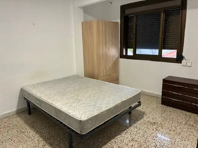 Habitación de Piso en venta en Sant Feliu de Llobregat con Aire acondicionado y Balcón