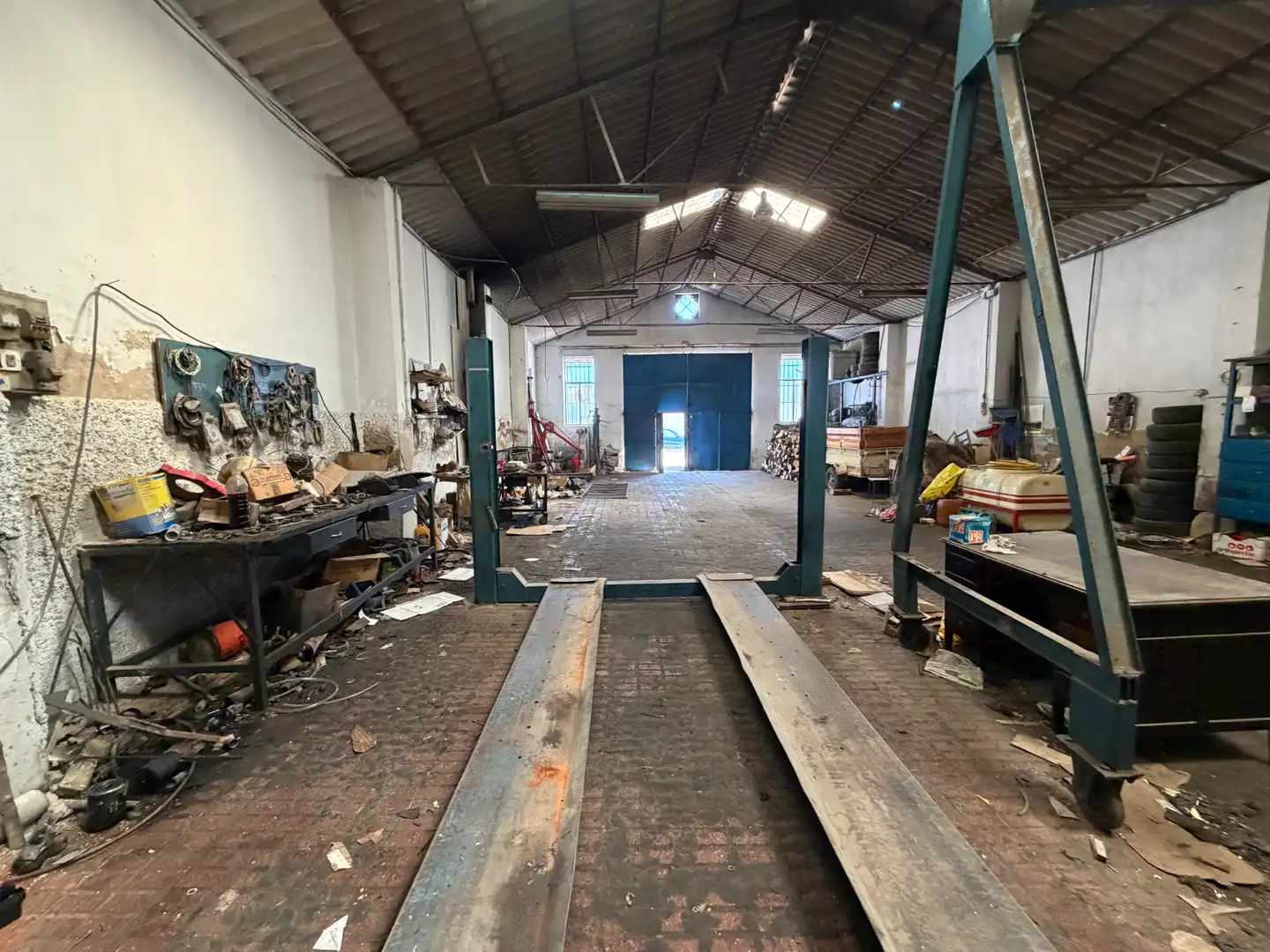 Nave industrial en venta en Torreperogil