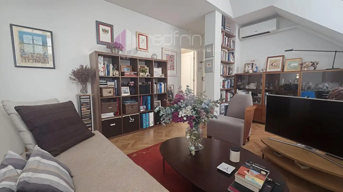 Piso en venta en Calle de Jordán, imagen 5