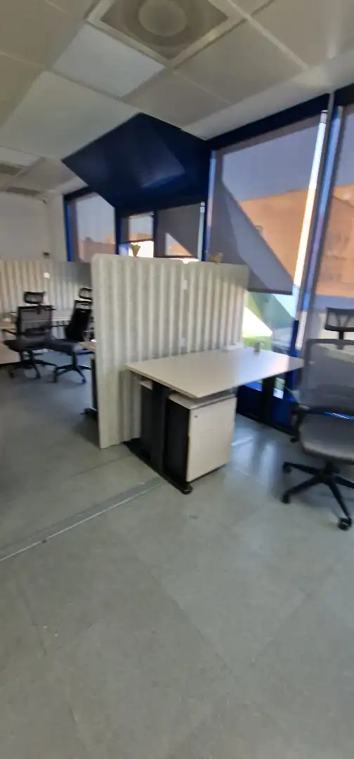 Büro zur Miete in Avinguda dels Vents, 9, Montigalà