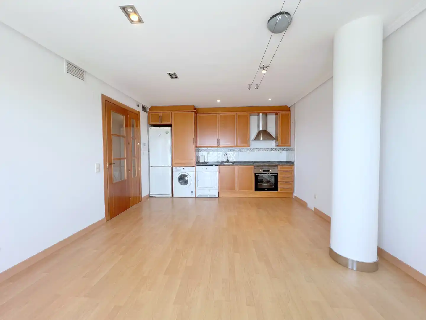 Cocina de Piso de alquiler en Mataró con Aire acondicionado, Calefacción y Parquet