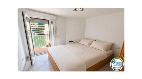 Foto 5 de Piso en venta en Calle del Cap de la Gola, 22, Santa Margarita, Roses