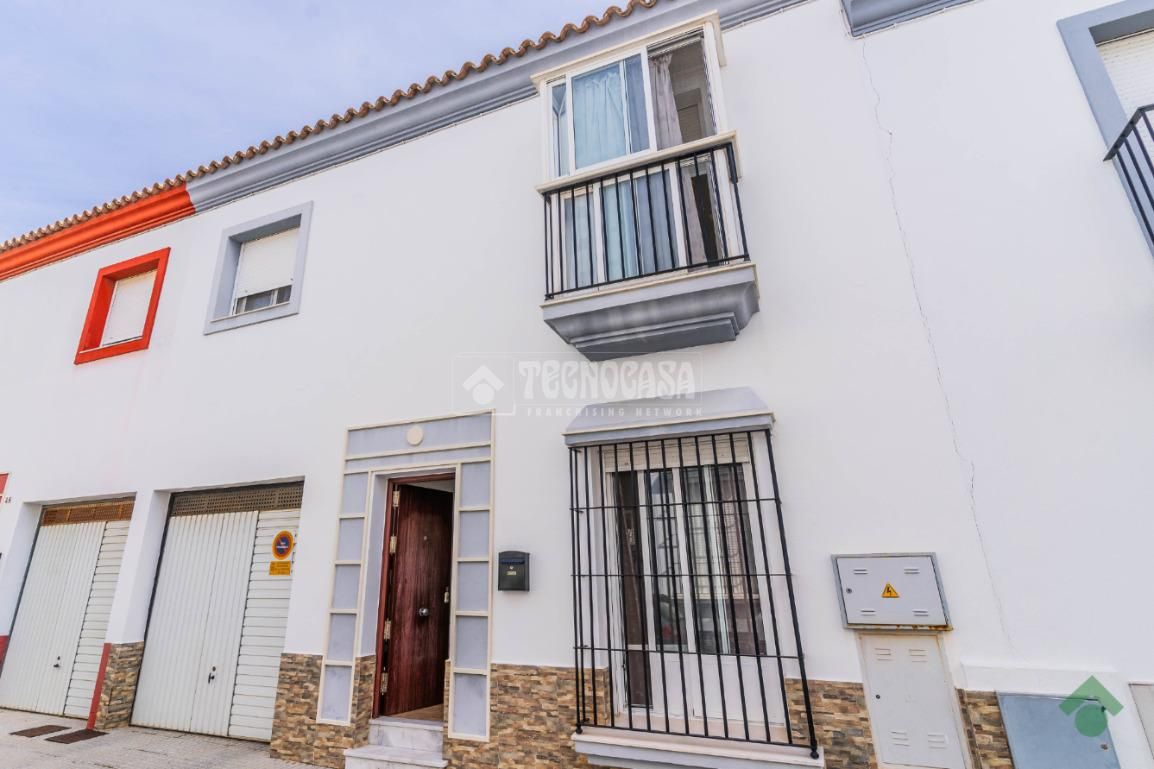 Exterior view of House or chalet for sale in Chiclana de la Frontera