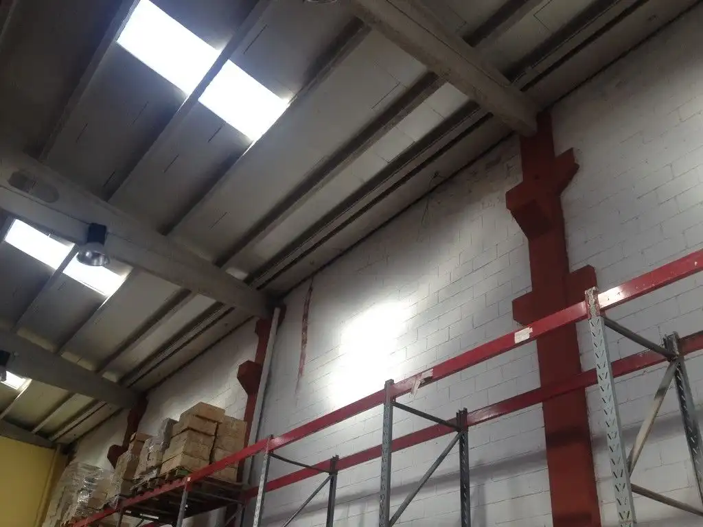 Nave industrial in affitto a Cambre, imagen 4
