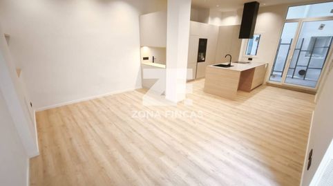 Foto 2 de Pis en venda a Calle Doctor Robert, Bufalà, Badalona