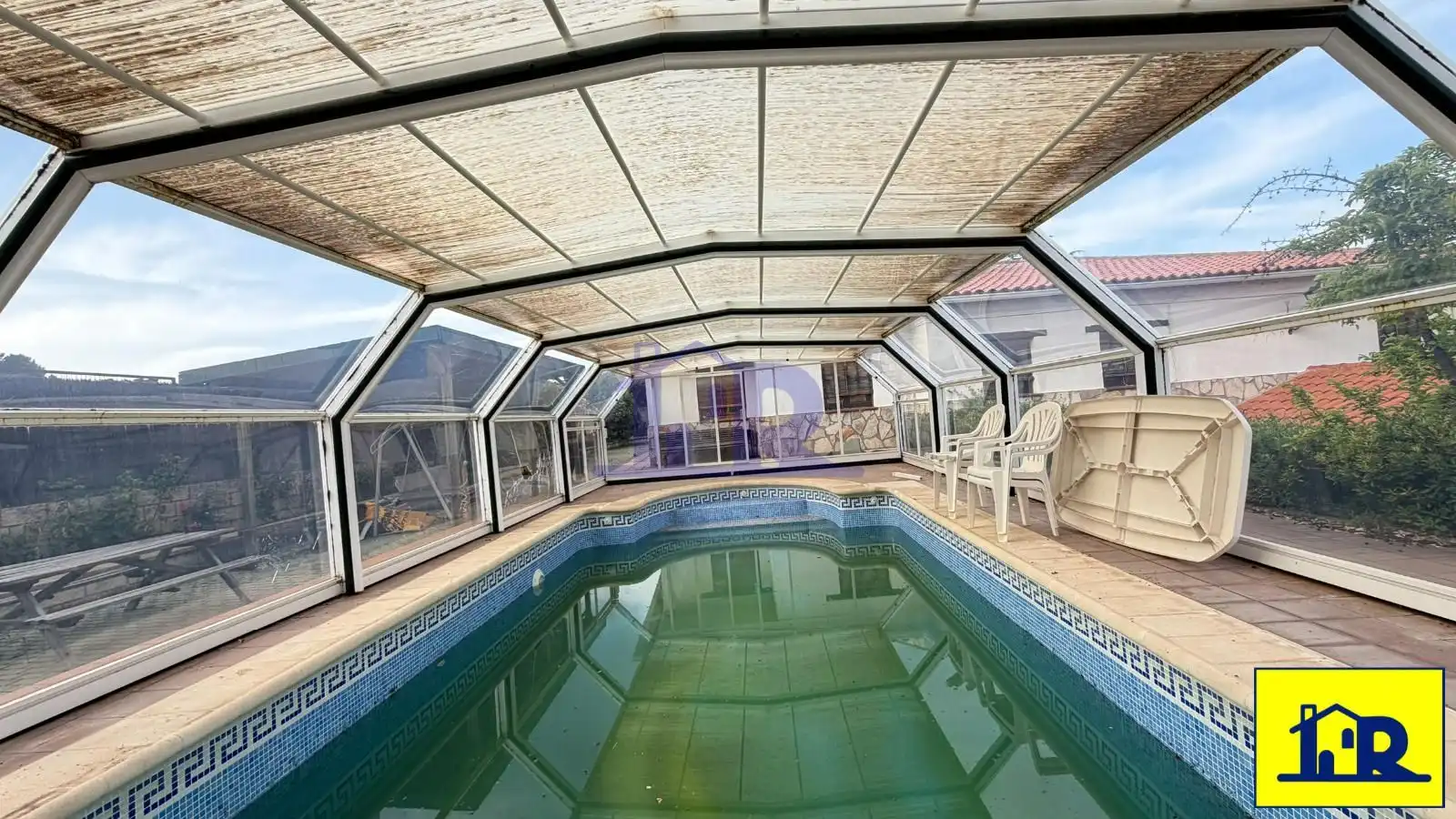 Piscina de Casa o xalet en venda en Villalba de la Sierra amb Calefacció, Traster i Piscina