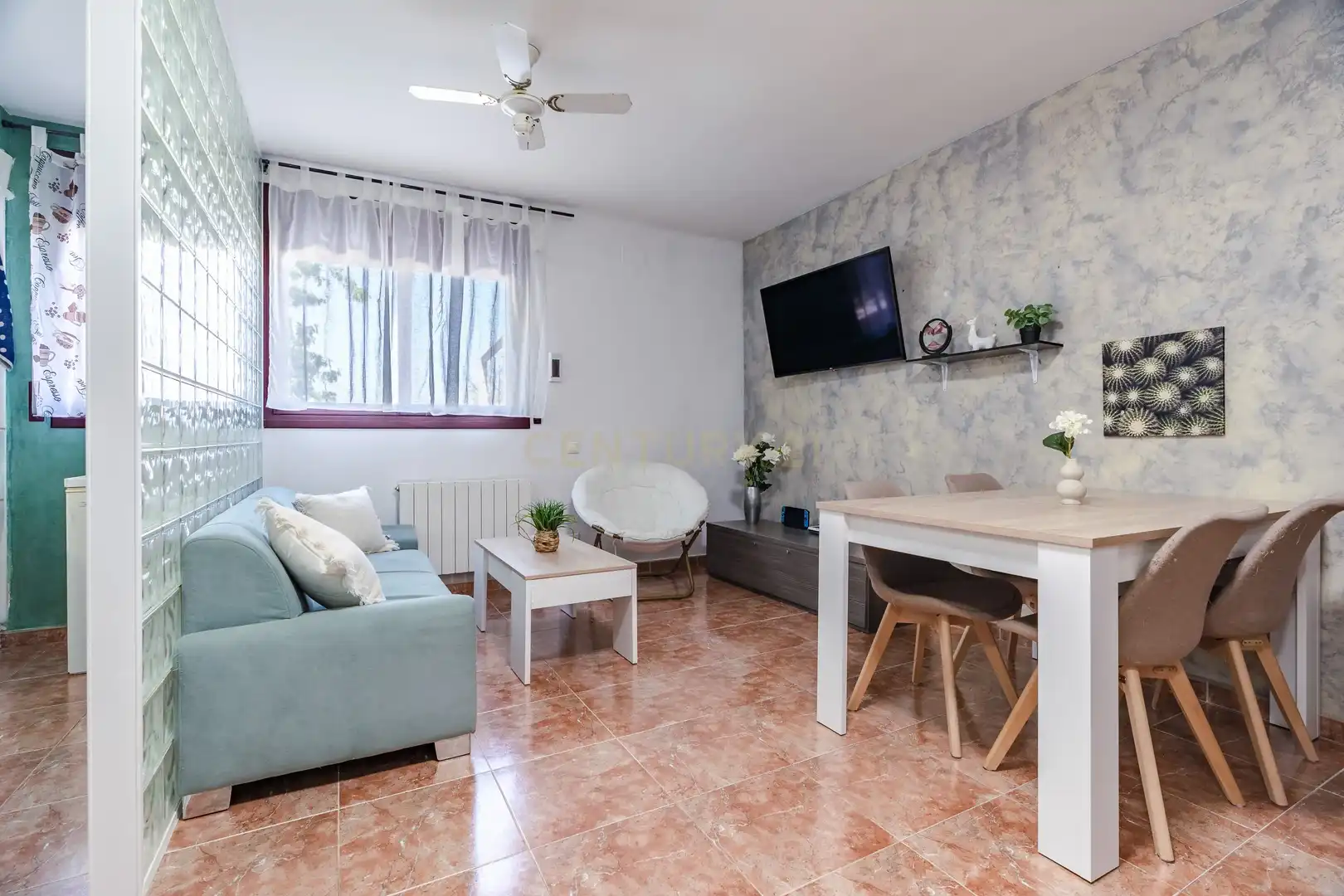 Sala de estar de Apartamento en venta en L'Arboç con Trastero y Horno