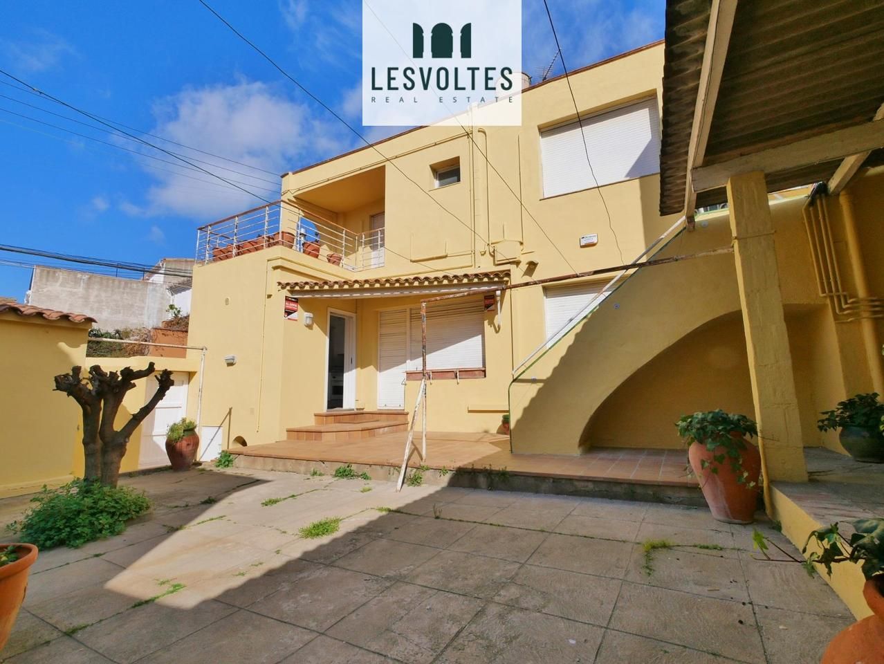 Vista exterior de Casa o xalet en venda en Palafrugell amb Calefacció, Jardí privat i Terrassa