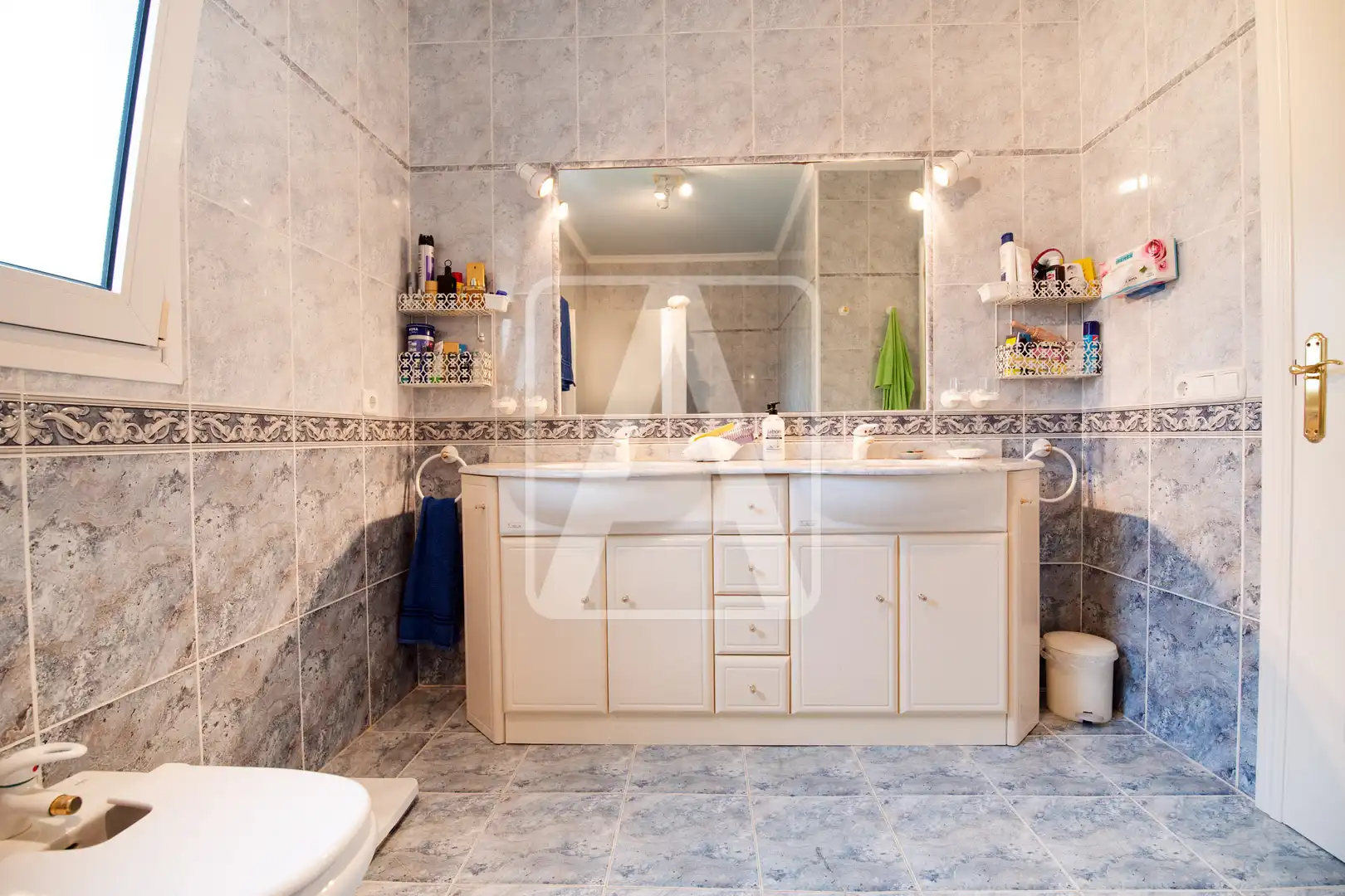 Bany de Casa o xalet en venda en Calpe / Calp amb Aire condicionat, Calefacció i Jardí privat