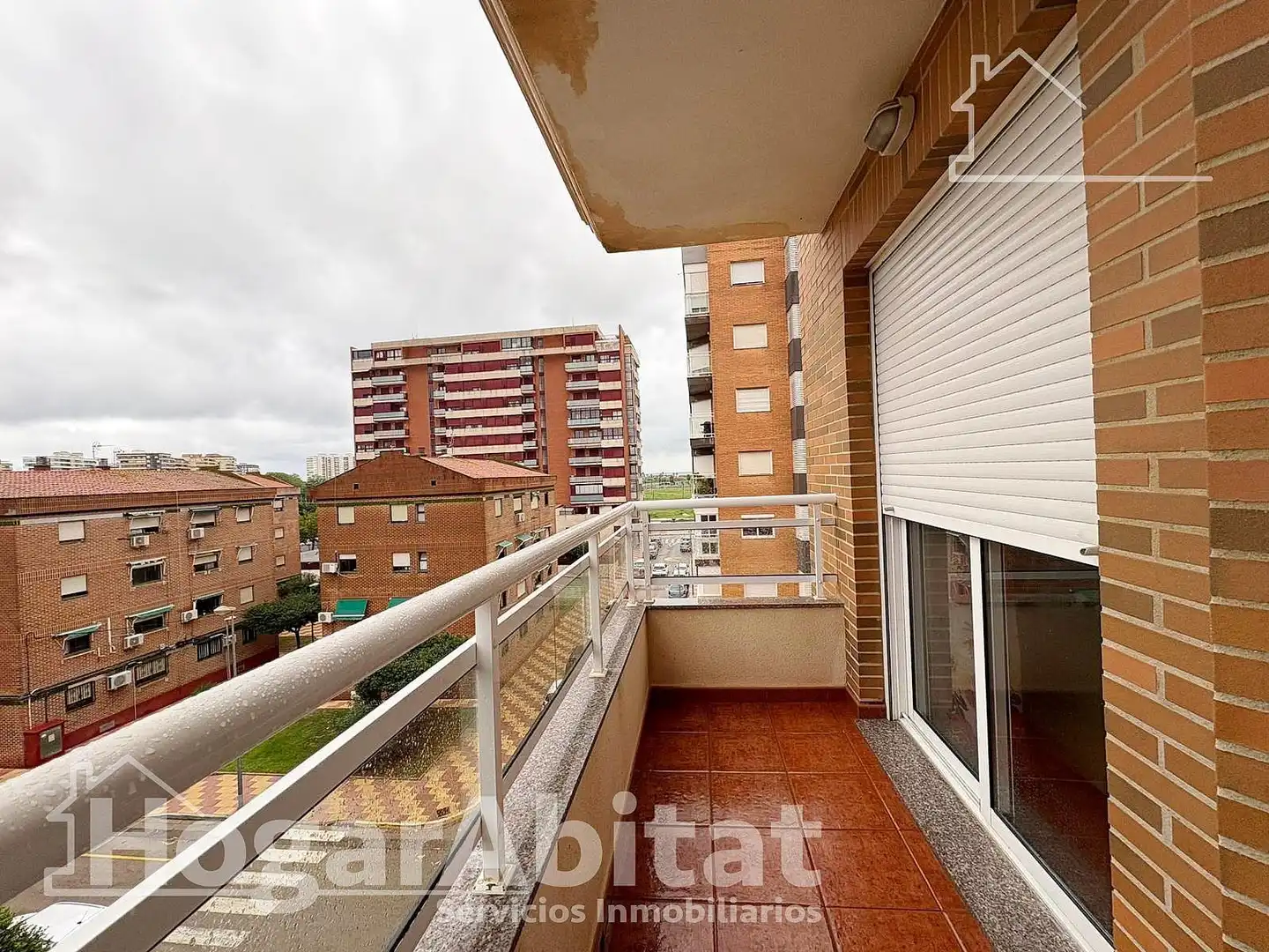 Schlafzimmer von Wohnung zum Verkauf in Cullera mit Klimaanlage und Balkon