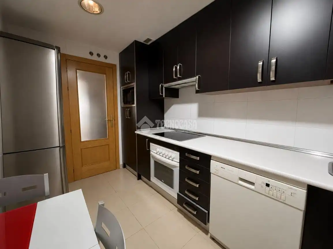 Kitchen of Flat for sale in Madrid  with Air Conditioner and Community pool