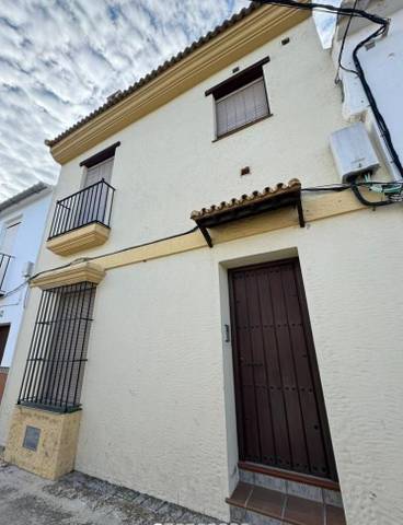 Dúplex en Venta en Calle del Calvario en Cañete la Real
