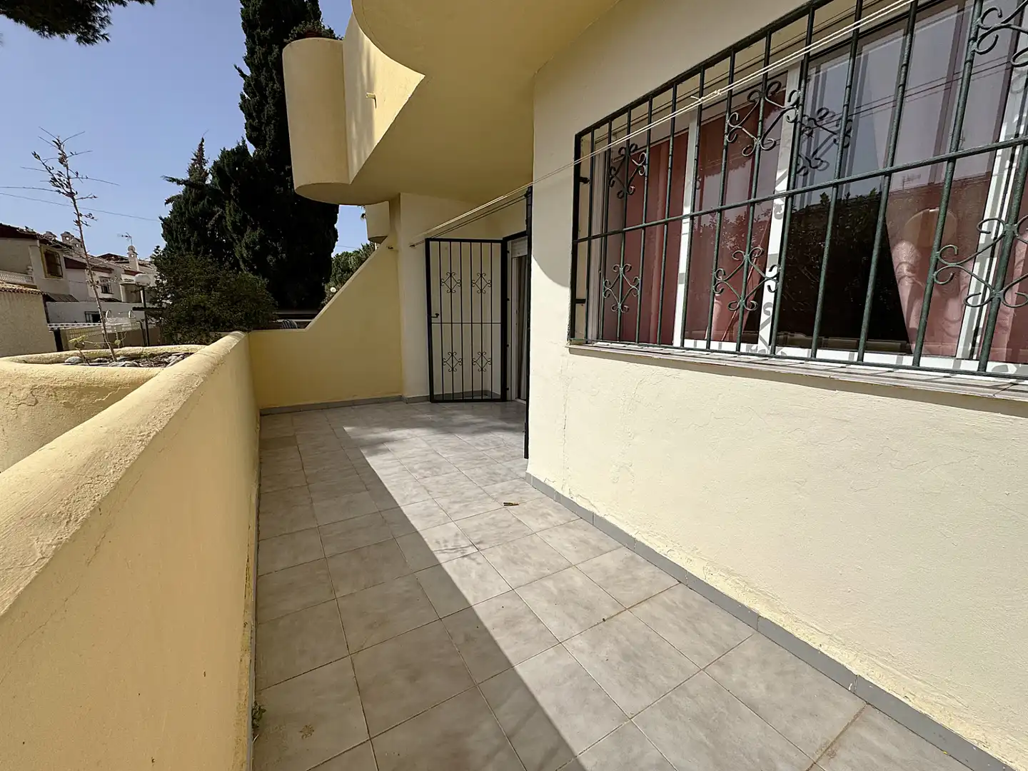 Vista exterior de Planta baja en venta en Mazarrón con Terraza, Trastero y Amueblado