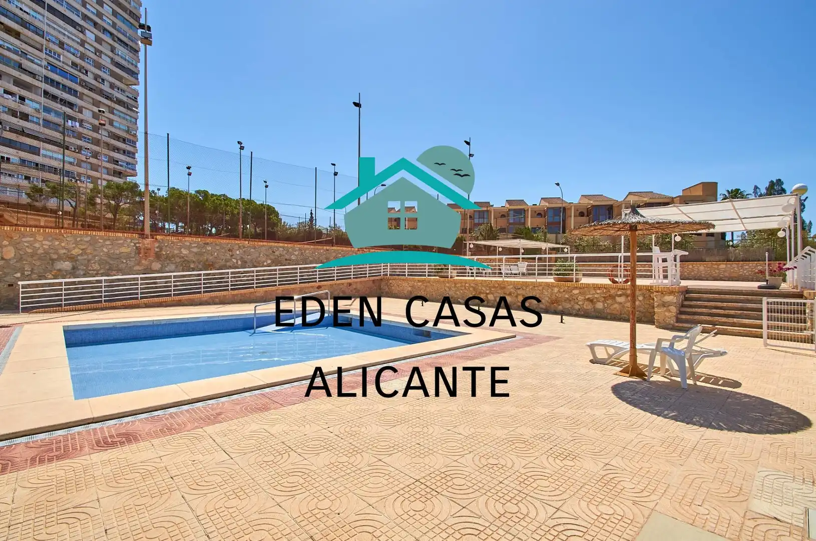 Außenansicht von Wohnungen zum Verkauf in Alicante / Alacant mit Klimaanlage, Heizung und Privatgarten