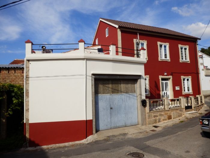 Exterior view of House or chalet for sale in Lousame  with Terrace, Storage room and Furnished