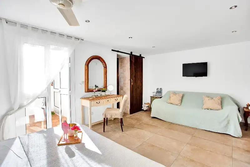 Chalet con piscina en venta en Elviria - Cabopino, imagen 20