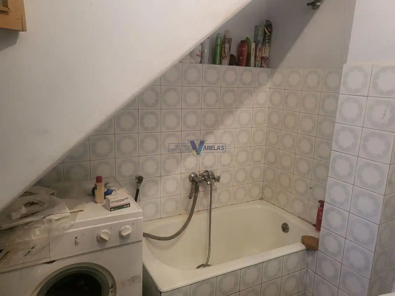 Baño de Casa o chalet en venta en Barbadás con Terraza, Trastero y Amueblado