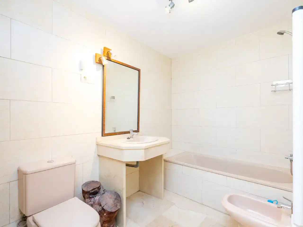 Baño de Piso en venta en Casarrubios del Monte con Balcón