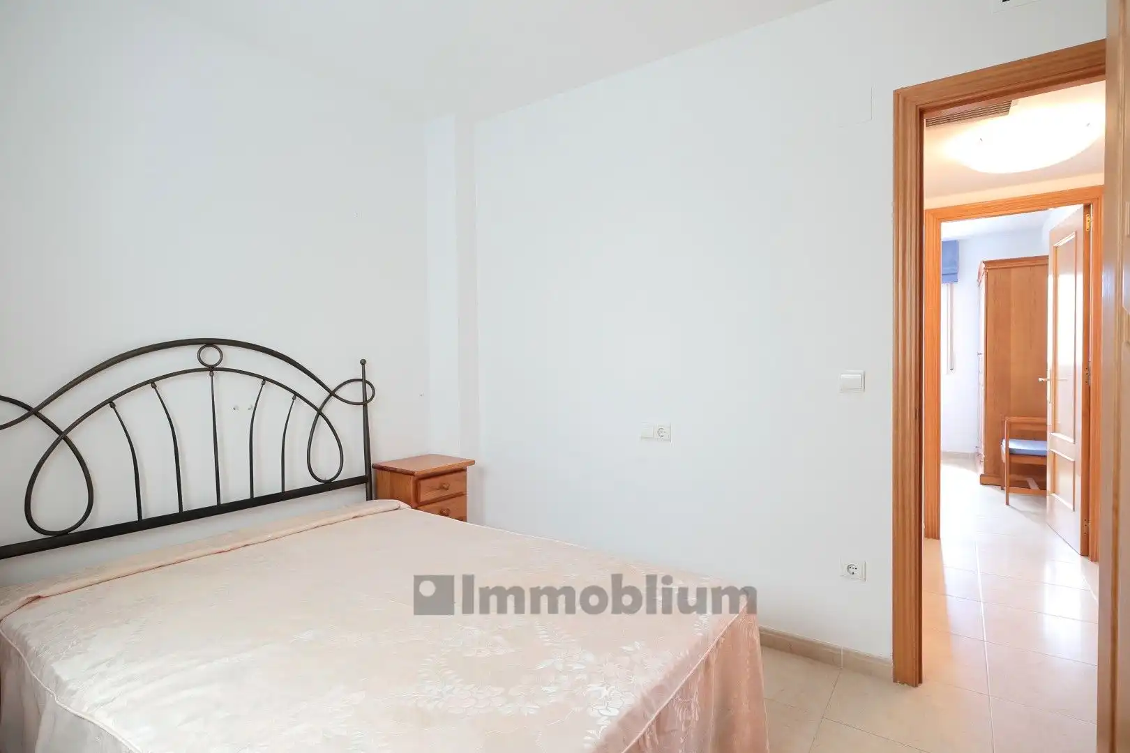 Schlafzimmer von Wohnung zur Miete in Torredembarra mit Klimaanlage, Heizung und Privatgarten