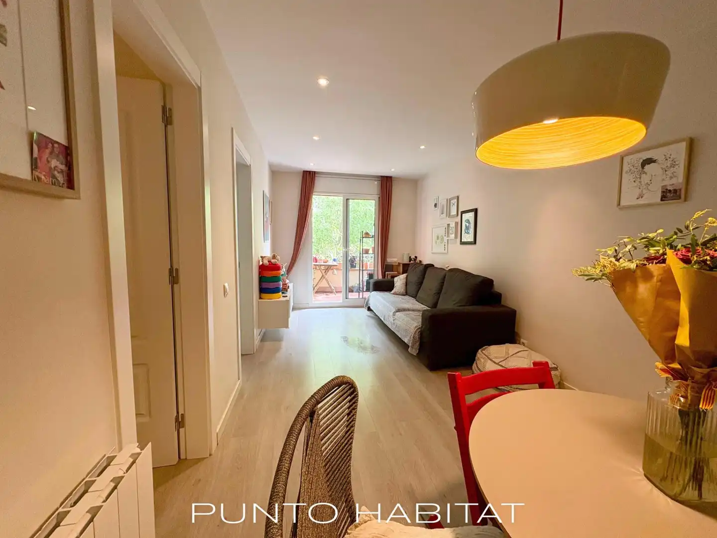 Sala de estar de Piso en venta en  Barcelona Capital con Aire acondicionado, Calefacción y Parquet