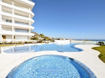 Apartament amb piscina en venda a Torreblanca del Sol