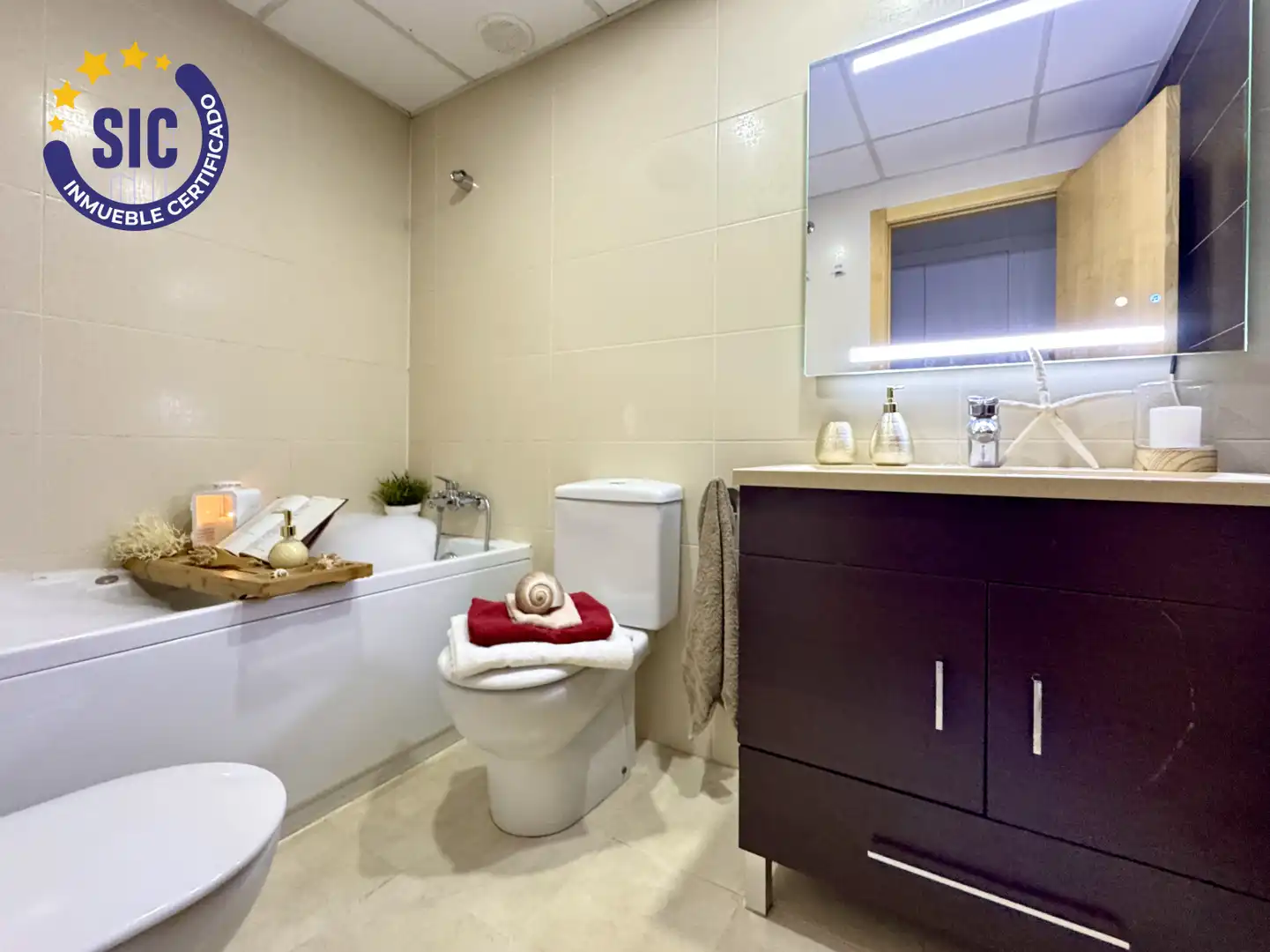 Baño de Piso en venta en Torrent con Aire acondicionado, Calefacción y Trastero