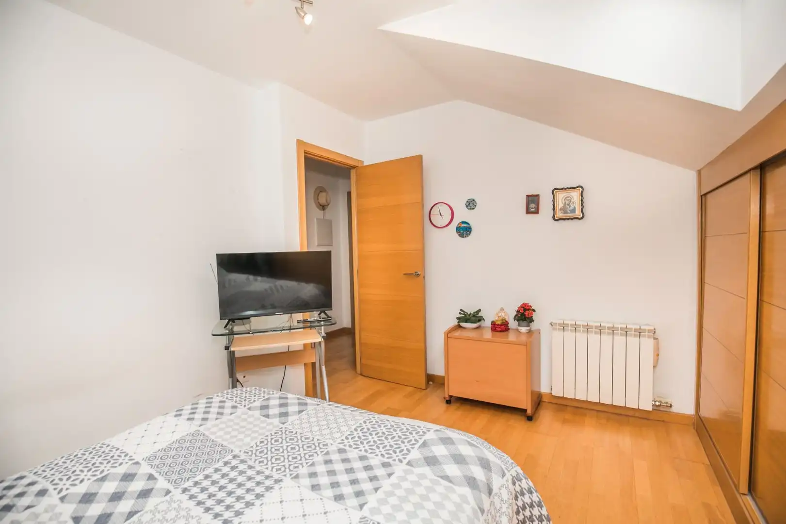 Habitación de Piso en venta en Ávila con Calefacción, Terraza y Trastero