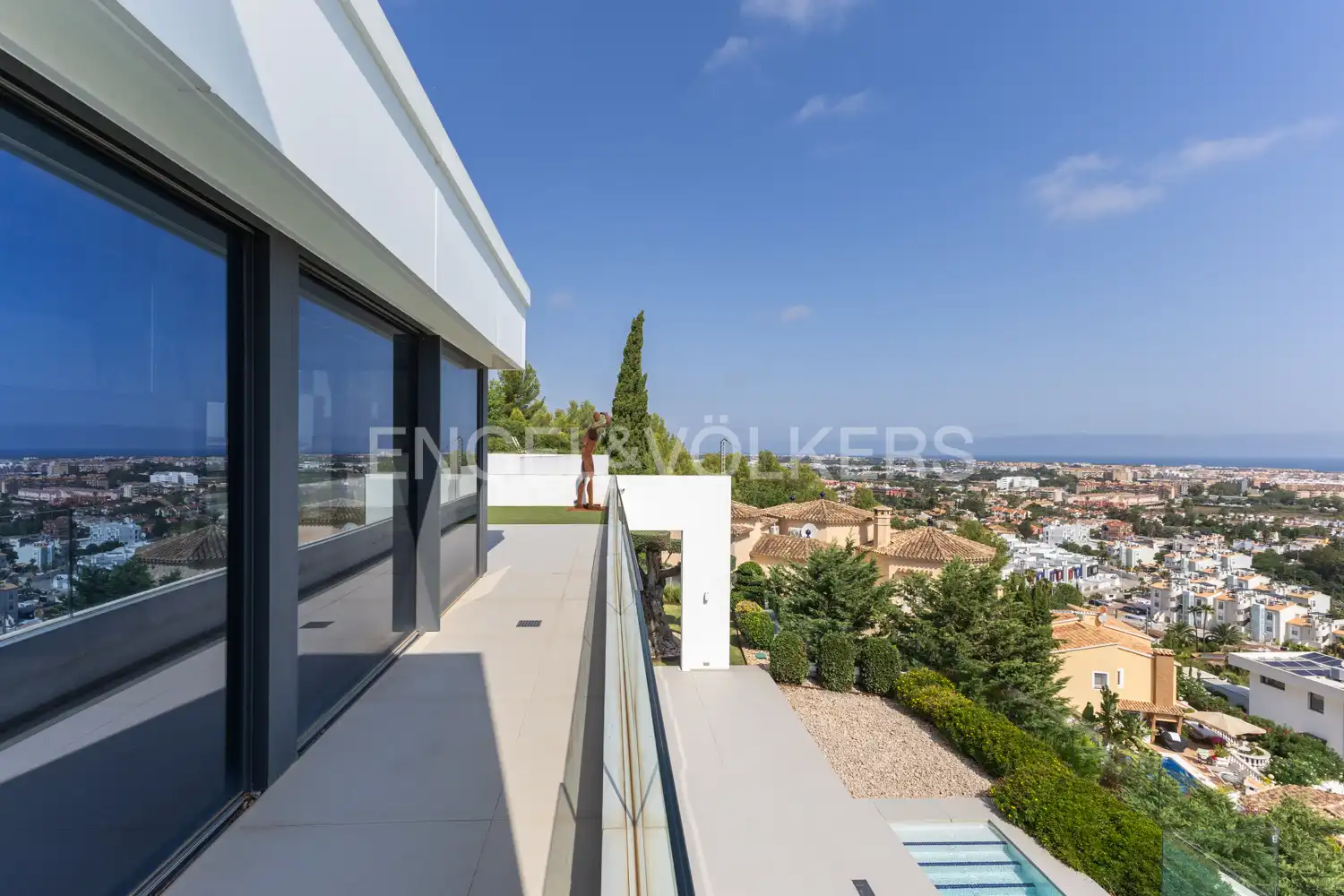 Außenansicht von Haus oder Chalet zur Miete in Dénia mit Klimaanlage, Heizung und Privatgarten