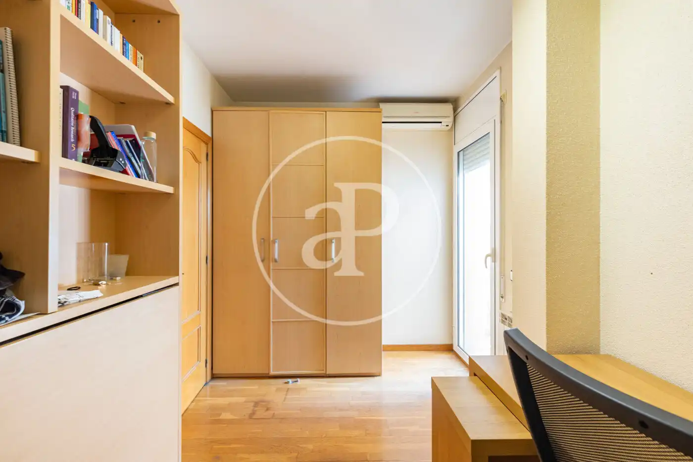 Piso en venta en Cerdanyola del Vallès con Aire acondicionado, Calefacción y Terraza