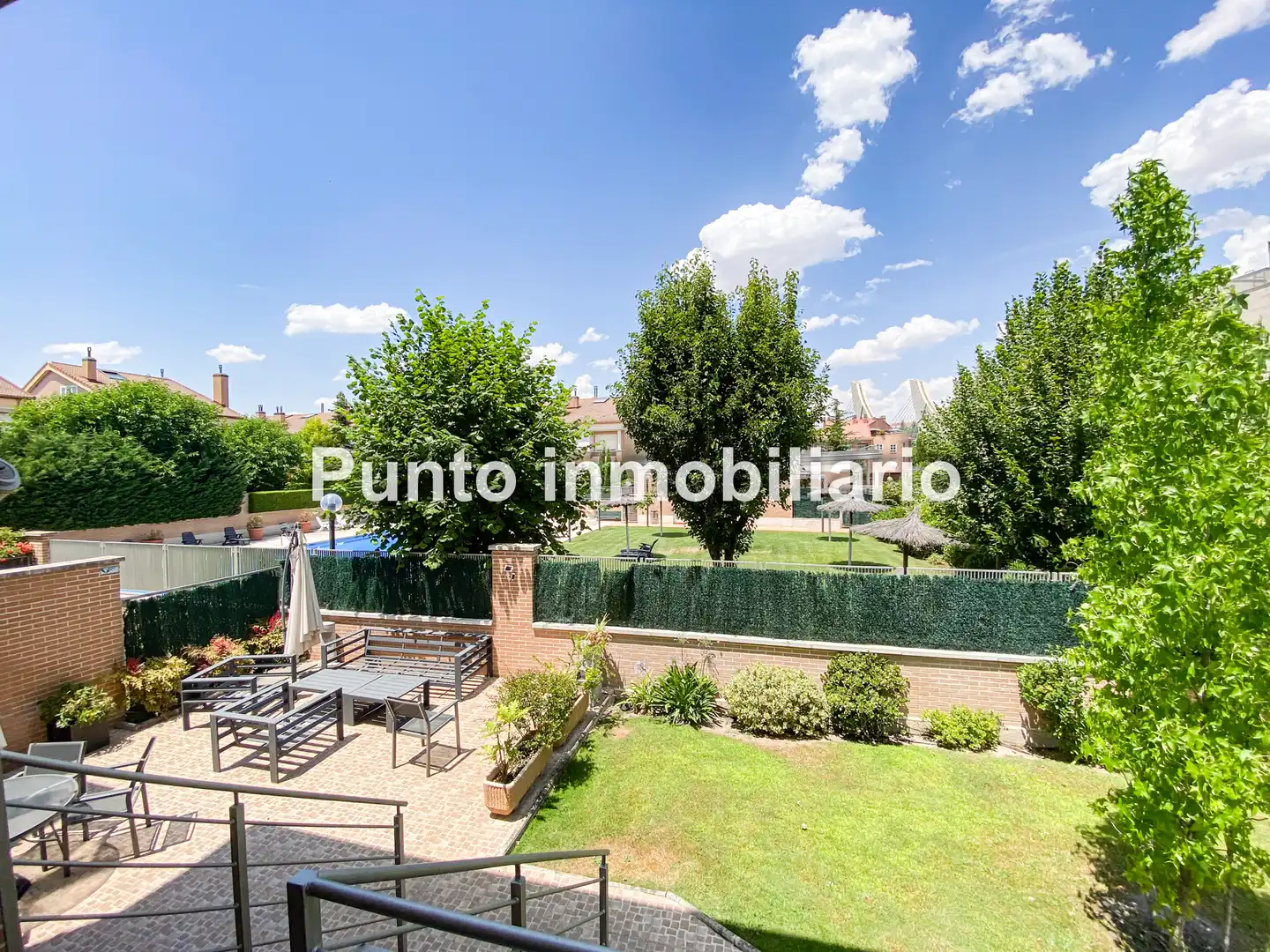 Terraza de Casa adosada de alquiler en Valladolid con Aire acondicionado, Calefacción y Jardín privado