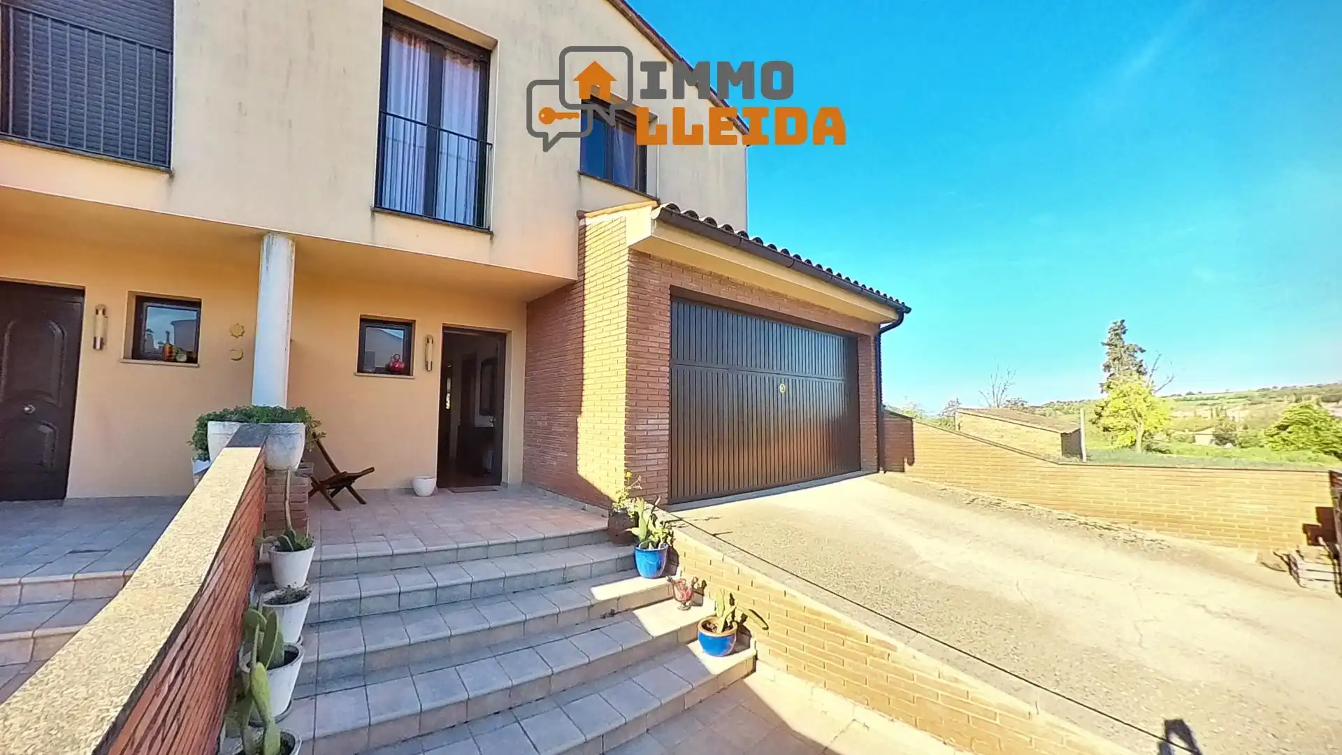 Exterior view of Detached homes for sale in Cubells  with Heating, Terrace and Storage room