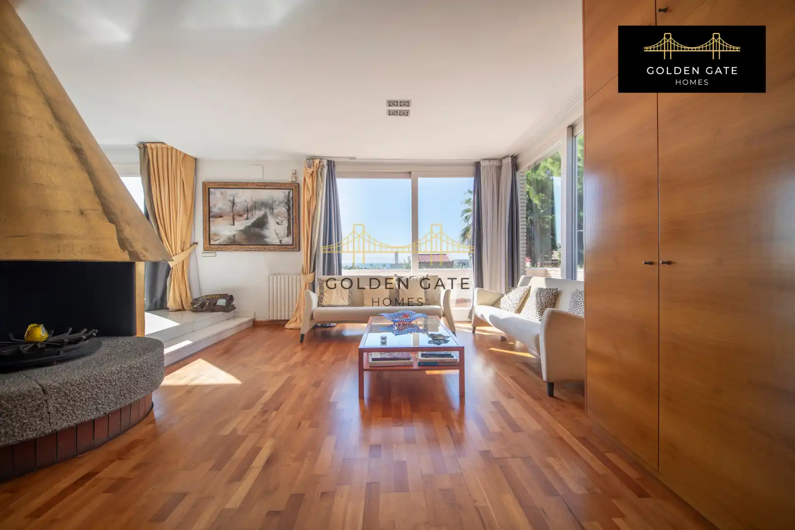 Sala de estar de Casa o chalet en venta en Alella con Aire acondicionado, Calefacción y Jardín privado
