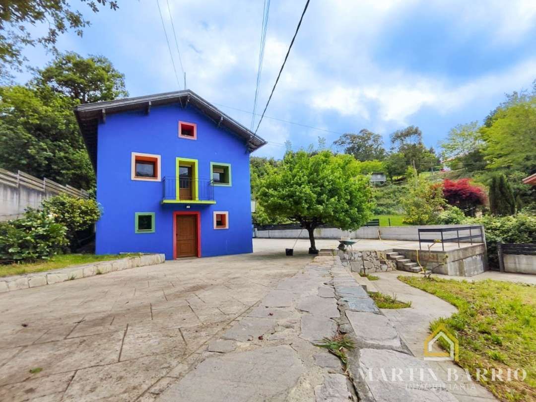 Exterior view of House or chalet for sale in Castro-Urdiales  with Heating, Private garden and Terrace