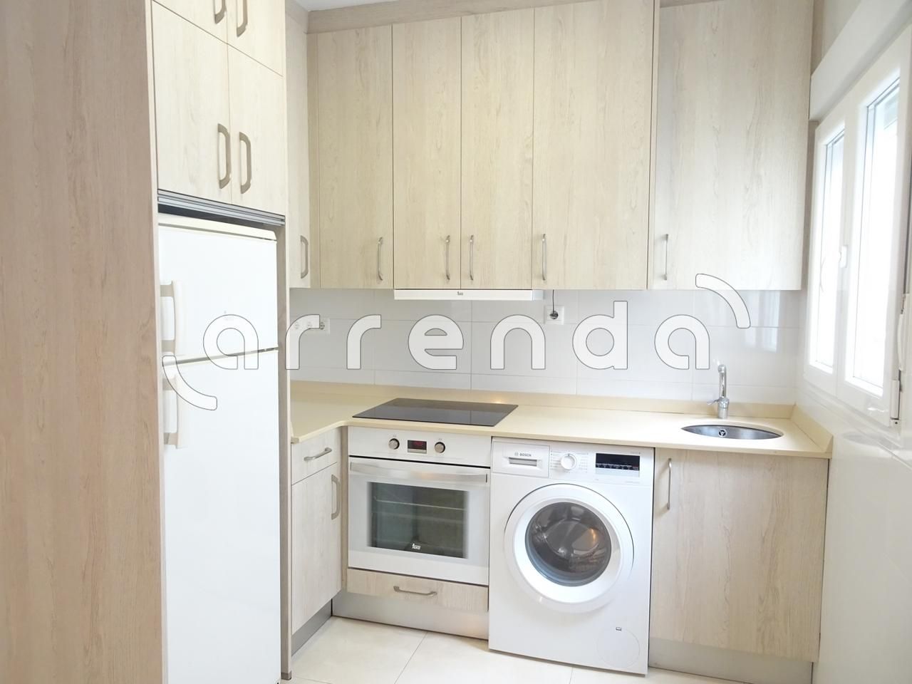 Kitchen of Flat to rent in Santander  with Heating
