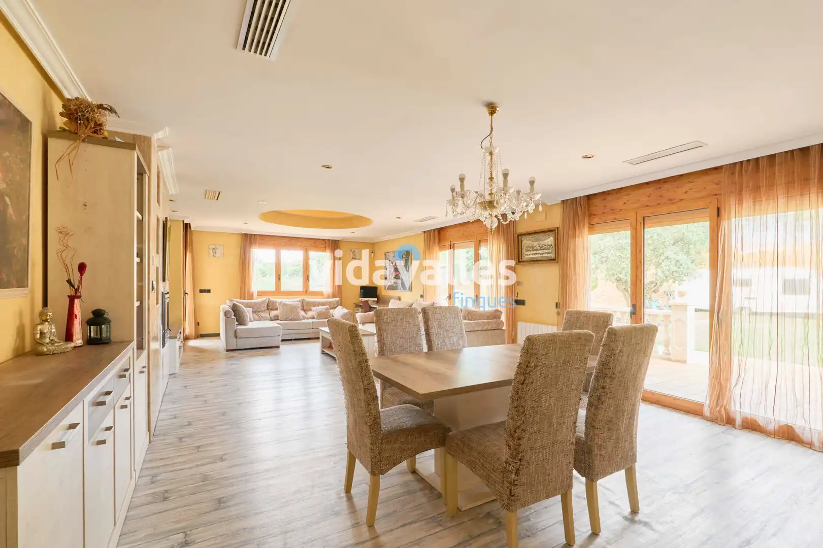 Comedor de Casa o chalet en venta en Sant Celoni con Aire acondicionado, Calefacción y Jardín privado