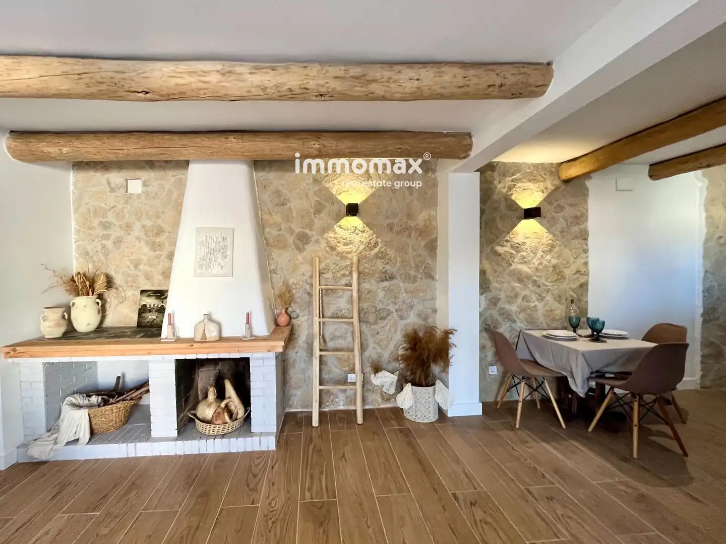 Houses for sale in Vilanova i la Geltrú  with Terrace and Storage room