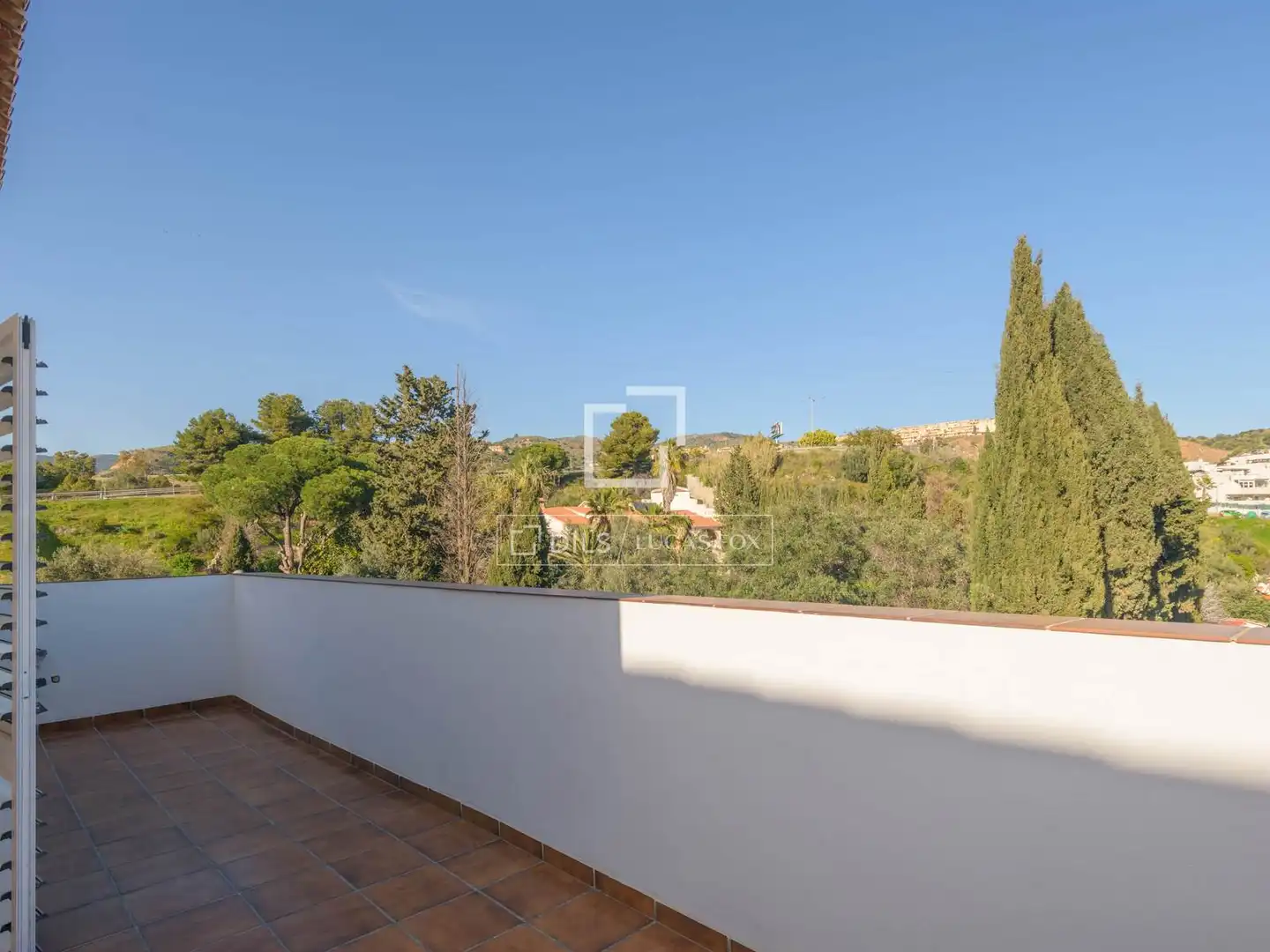 Terrassa de Casa o xalet en venda en Rincón de la Victoria amb Aire condicionat, Jardí privat i Terrassa