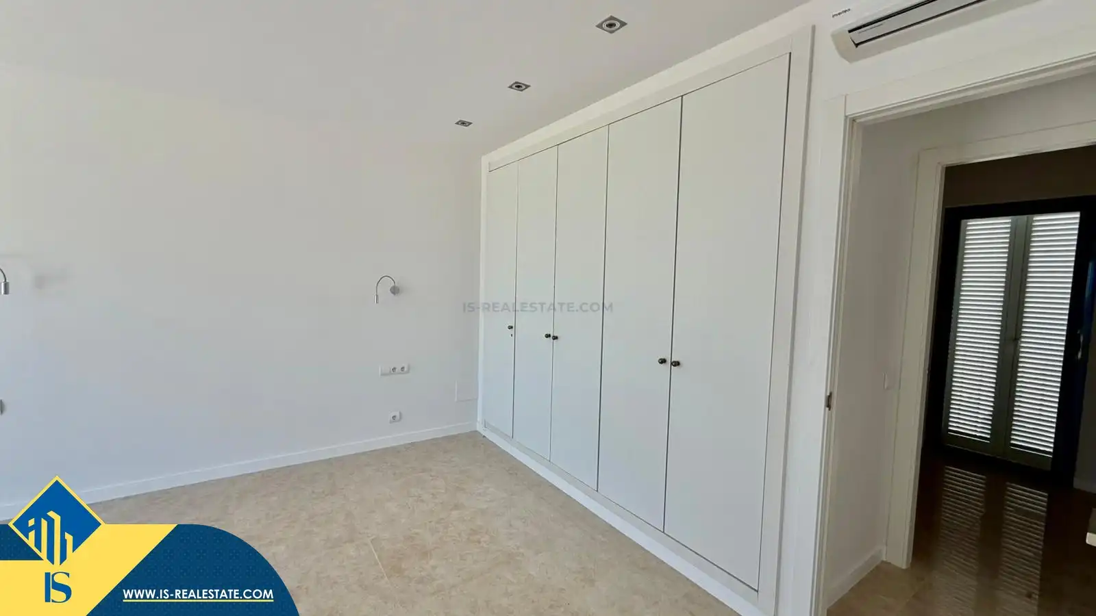 Habitación de Casa o chalet en venta en Sant Josep de sa Talaia con Terraza, Trastero y Amueblado