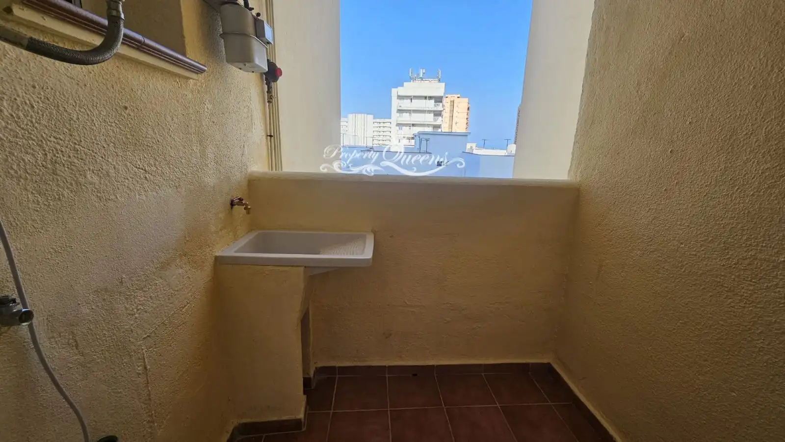 Terrasse von Wohnung zur Miete in Fuengirola mit Terrasse, Ofen und Waschmaschine