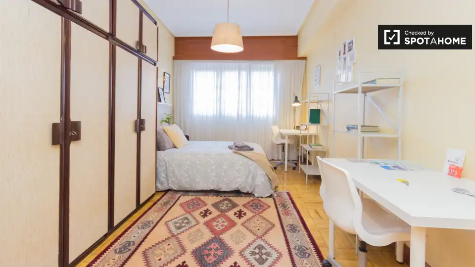 Room in Ametzola