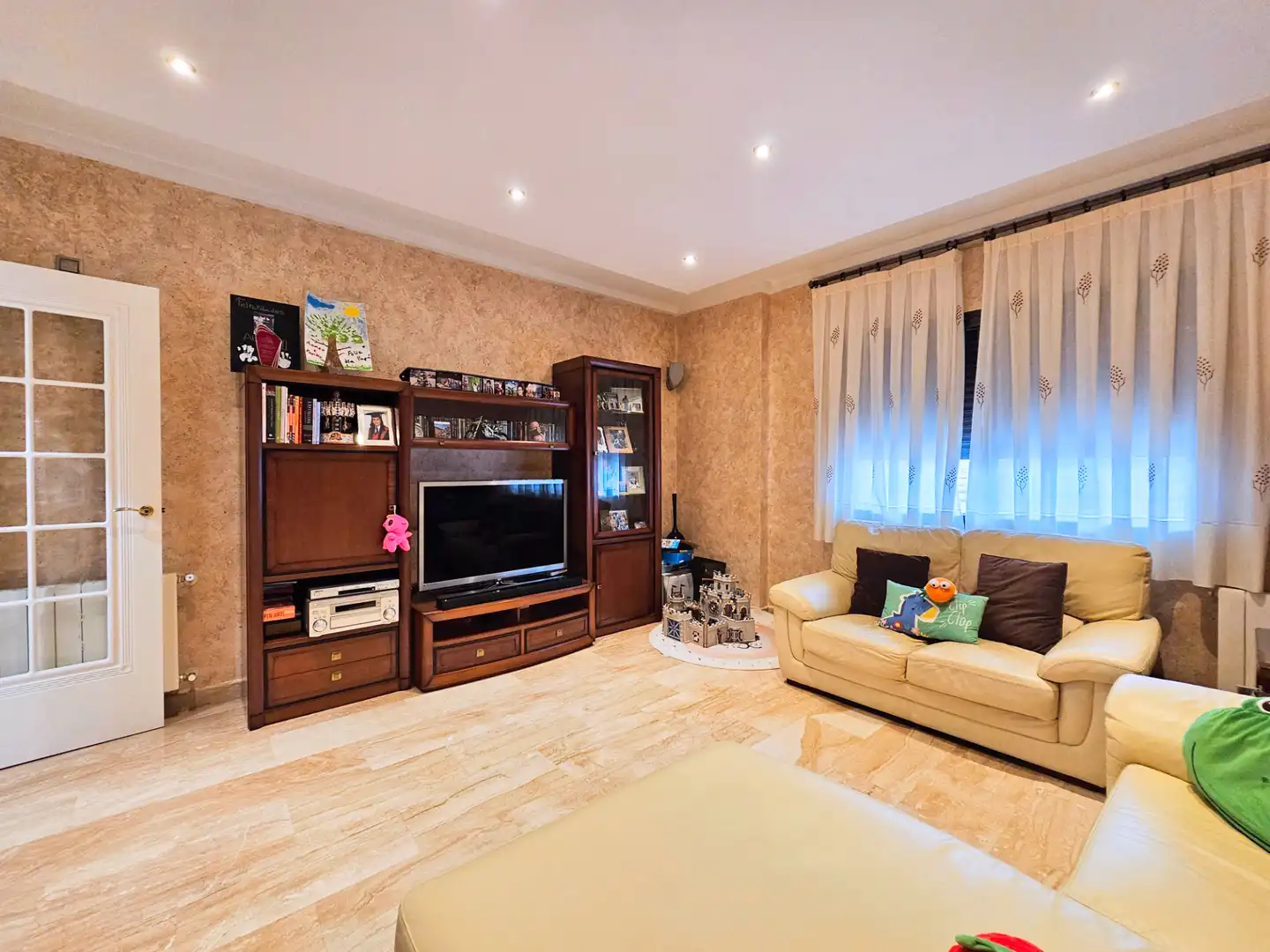 Sala de estar de Casa o chalet en venta en Cartagena con Aire acondicionado, Calefacción y Jardín privado