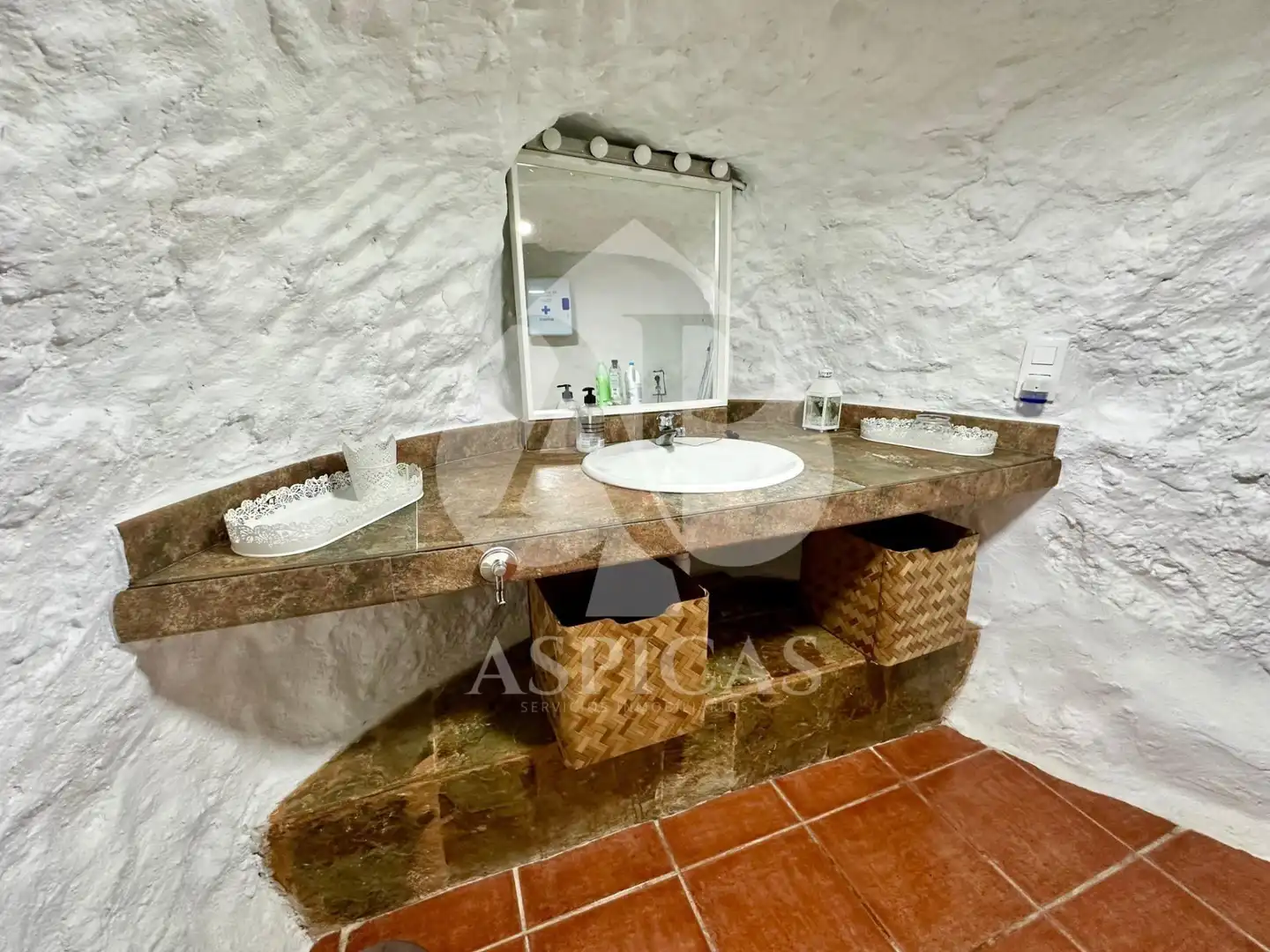 Bany de Casa o xalet en venda en Valsequillo de Gran Canaria amb Jardí privat, Terrassa i Moblat